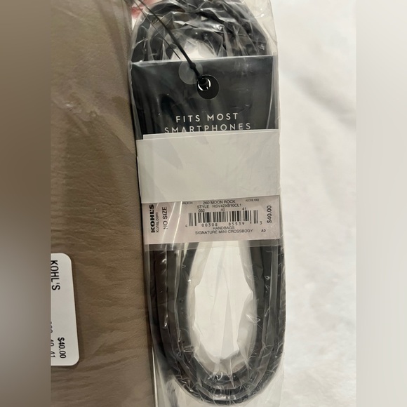 Simply Vera Vera Wang Signature Mini
Crossbody Bag - BRAND NEW - Picture 4 of 7